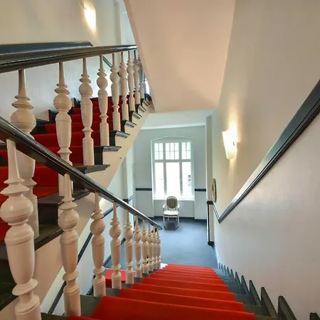 Emmy 1 * 제바트헤링스도르프